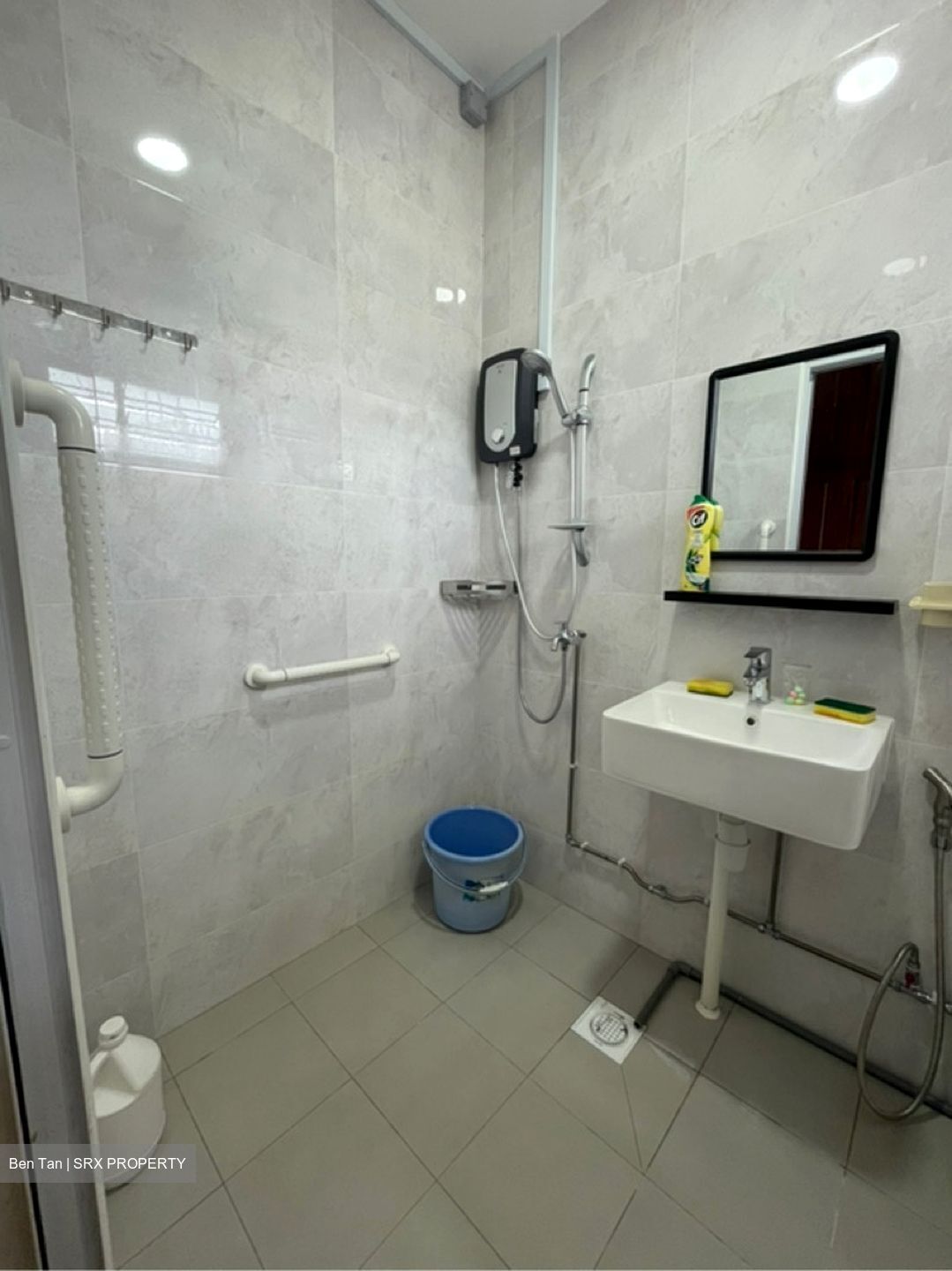 Blk 160 Simei Road (Tampines), HDB 5 Rooms #632538701
